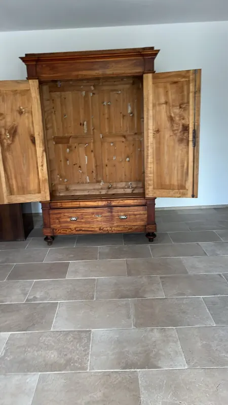 Verniciatura e rinnovo di mobile in legno — foto 4
