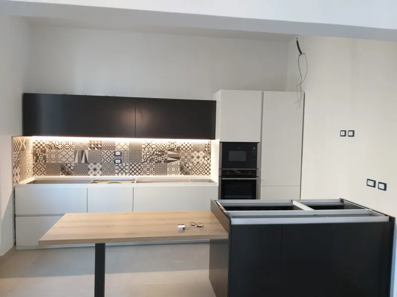 Montaggio cucina moderna a Imola